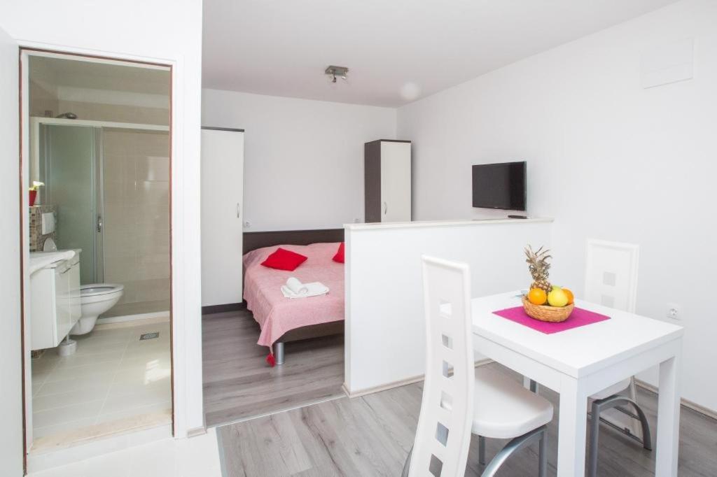 Apartments Villa Roza Mokošica Exteriör bild